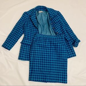 Guy Laroche Vintage 2 Piece Plaid Suit M/L
